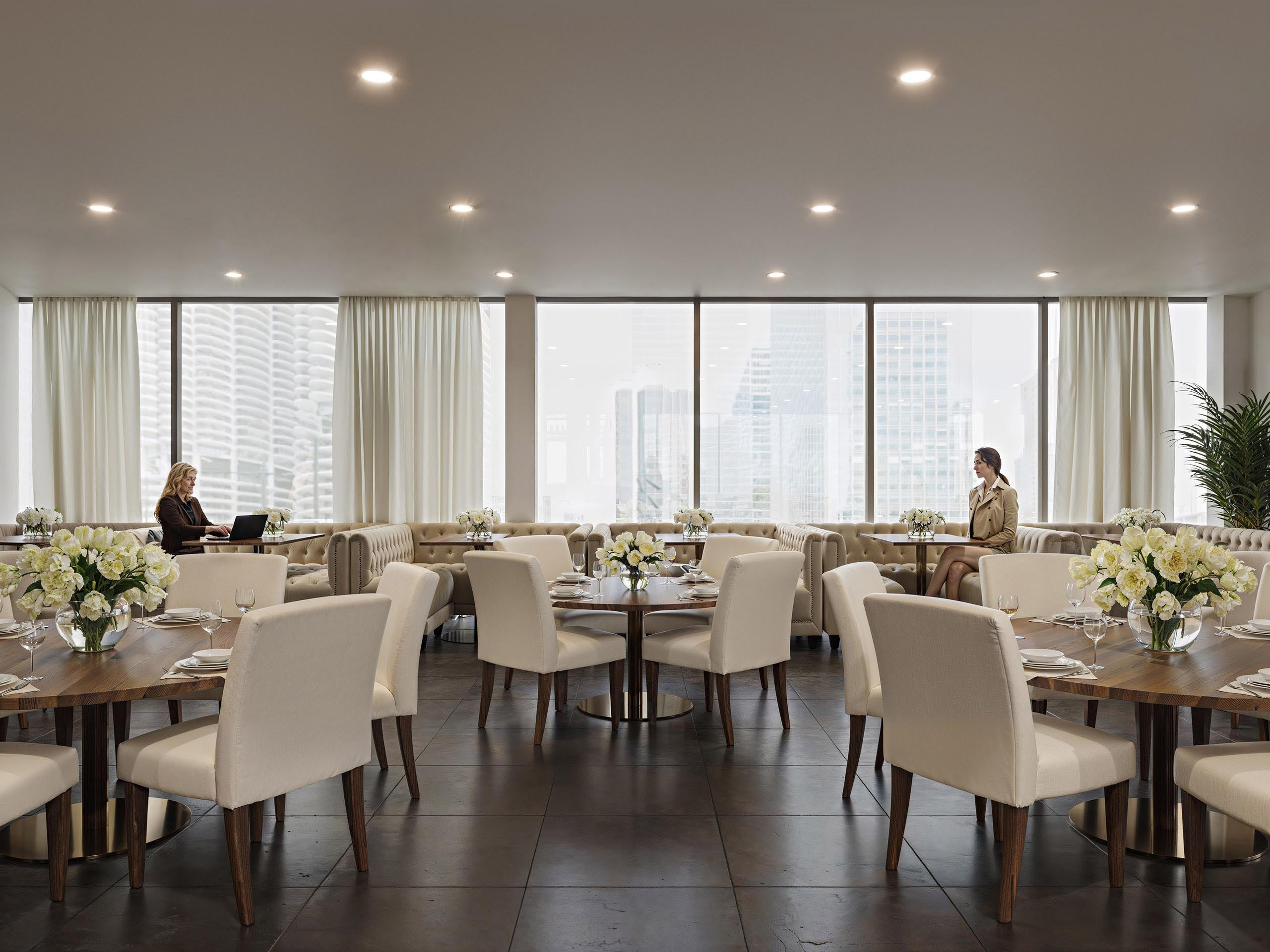 modern restaurant with panoramic windows Концепція сучасного ресторану з панорамними вікнами - 3D візуалізація